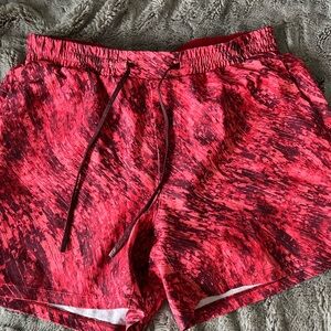 Lululemon swim trunks 5”